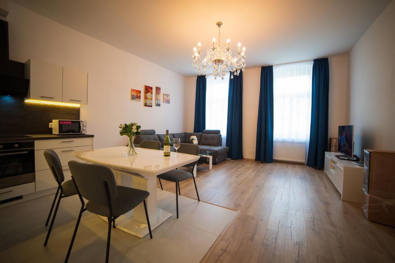 Top Class Apartments In Carlsbad Karlovy Vary Esterno foto