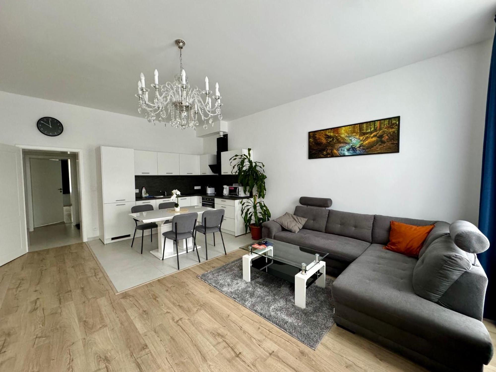 Top Class Apartments In Carlsbad Karlovy Vary Esterno foto